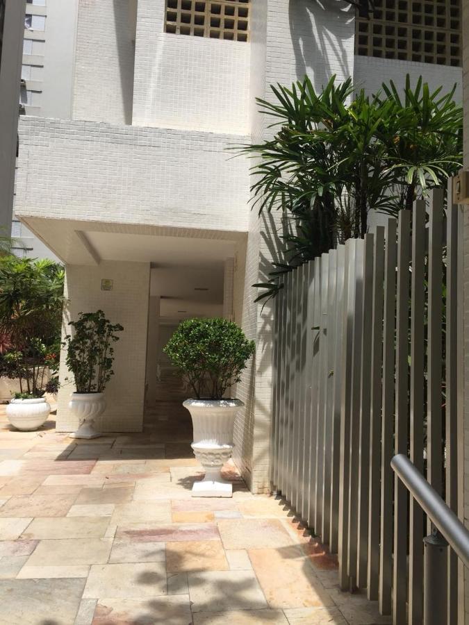 Apartamento Pitangueiras